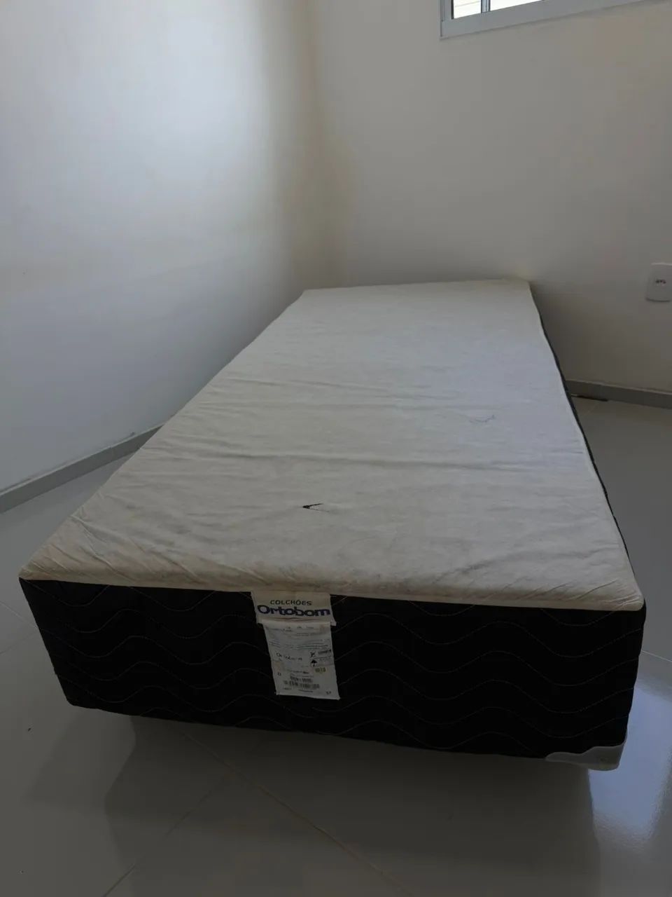 Base cama de solteiro 