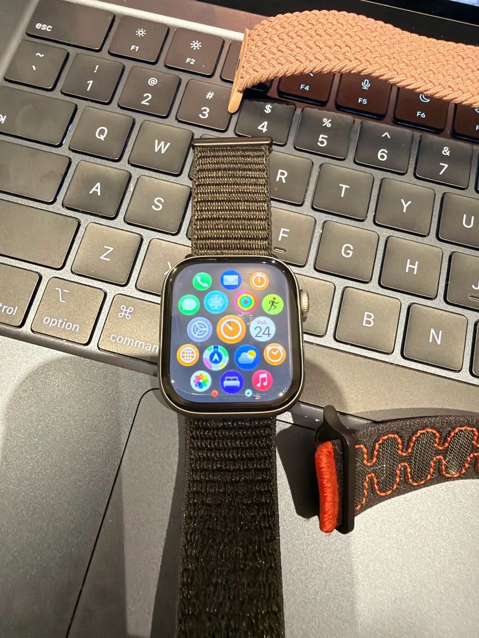  Apple Watch Series 11 (42mm) - Prata