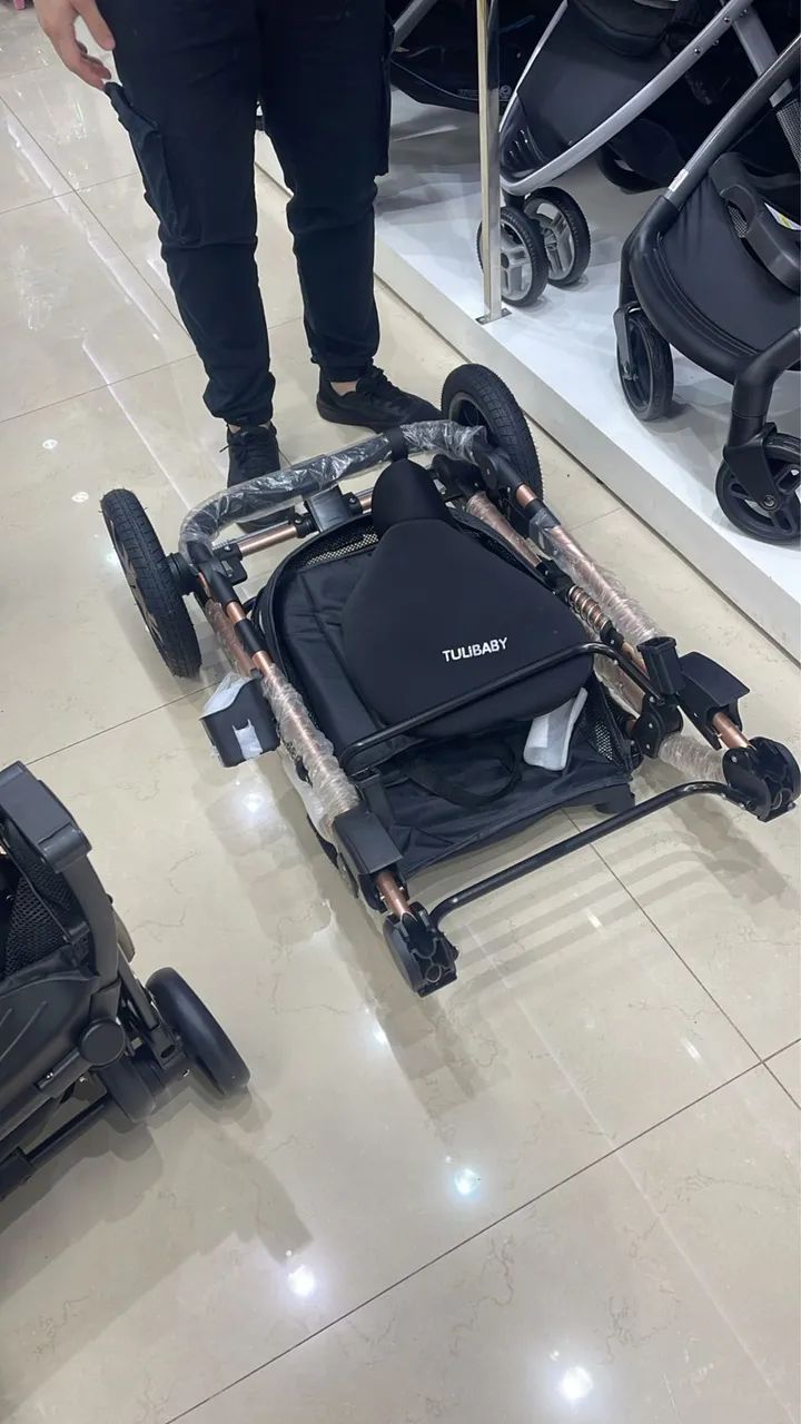 Vendo Carrinho de Bebê - Foto 4