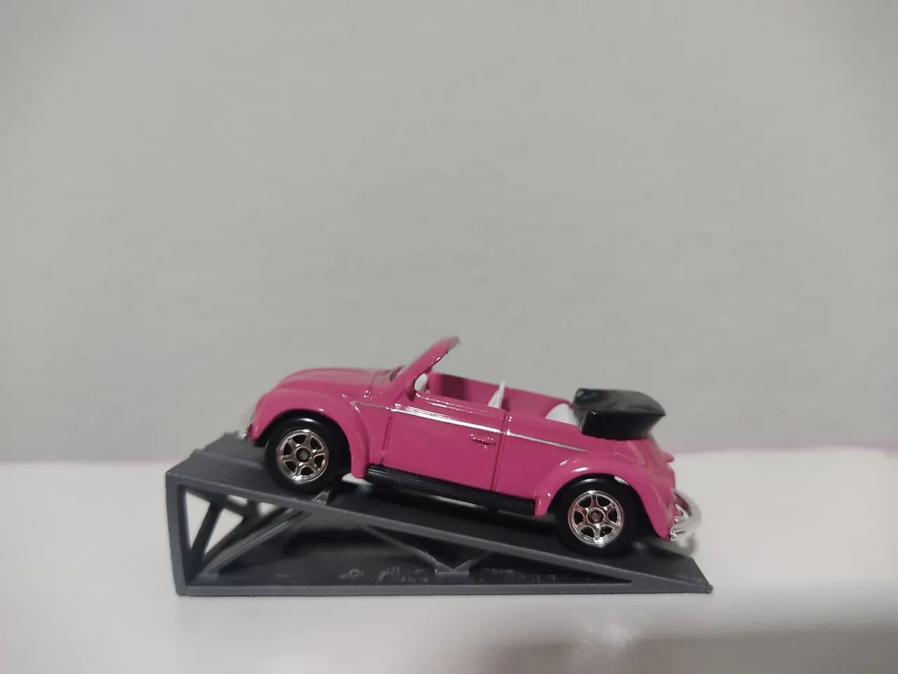 LOTE COM TRÊS MINIATURA VW FUSCA  - Foto 4