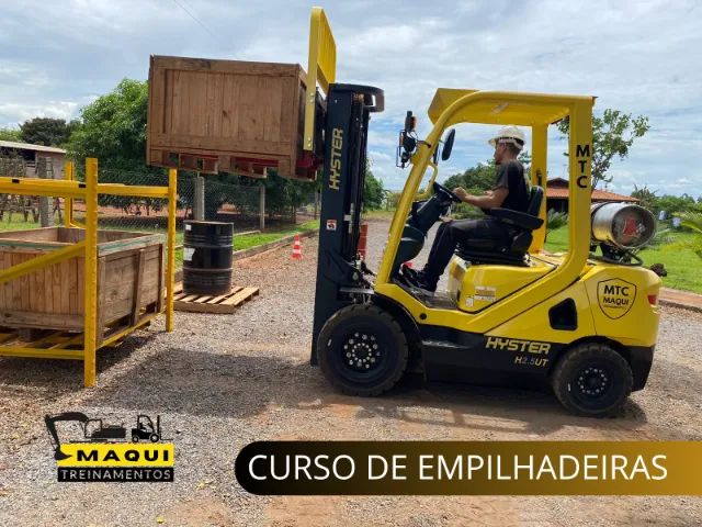 Curso de empilhadeiras, Retroescavadeira, Escavadeira hidráulica, bobcat