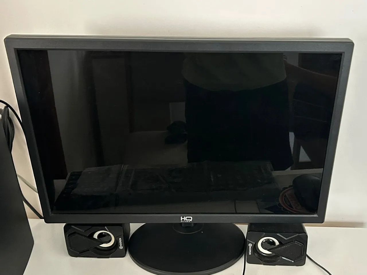 Monitor HQ Screen de 19,5 polegadas em perfeito estado 