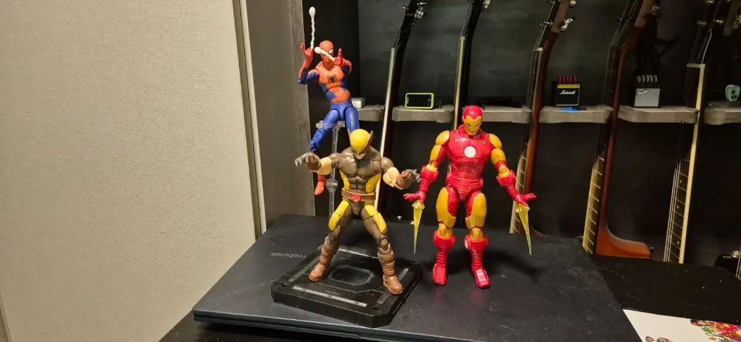 Coleção Action Figures Marvel Vários Bonecos Oficiais - Foto 4