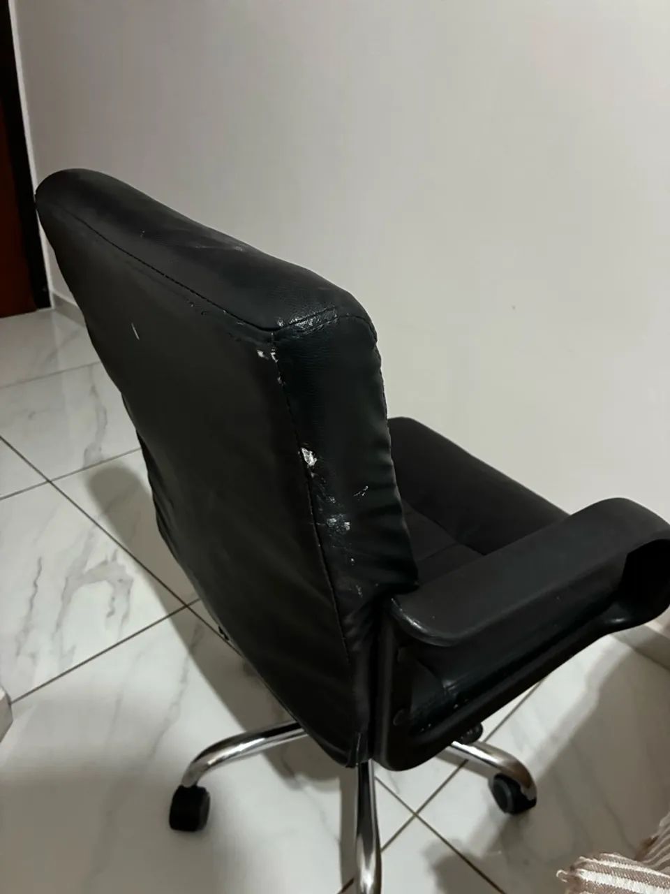 Cadeira de escritório  - Foto 4