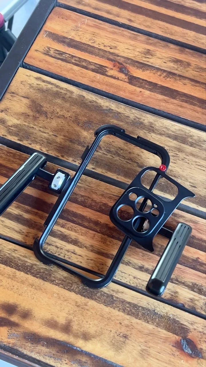 Cage para iPhone 14 Pro - Foto 2
