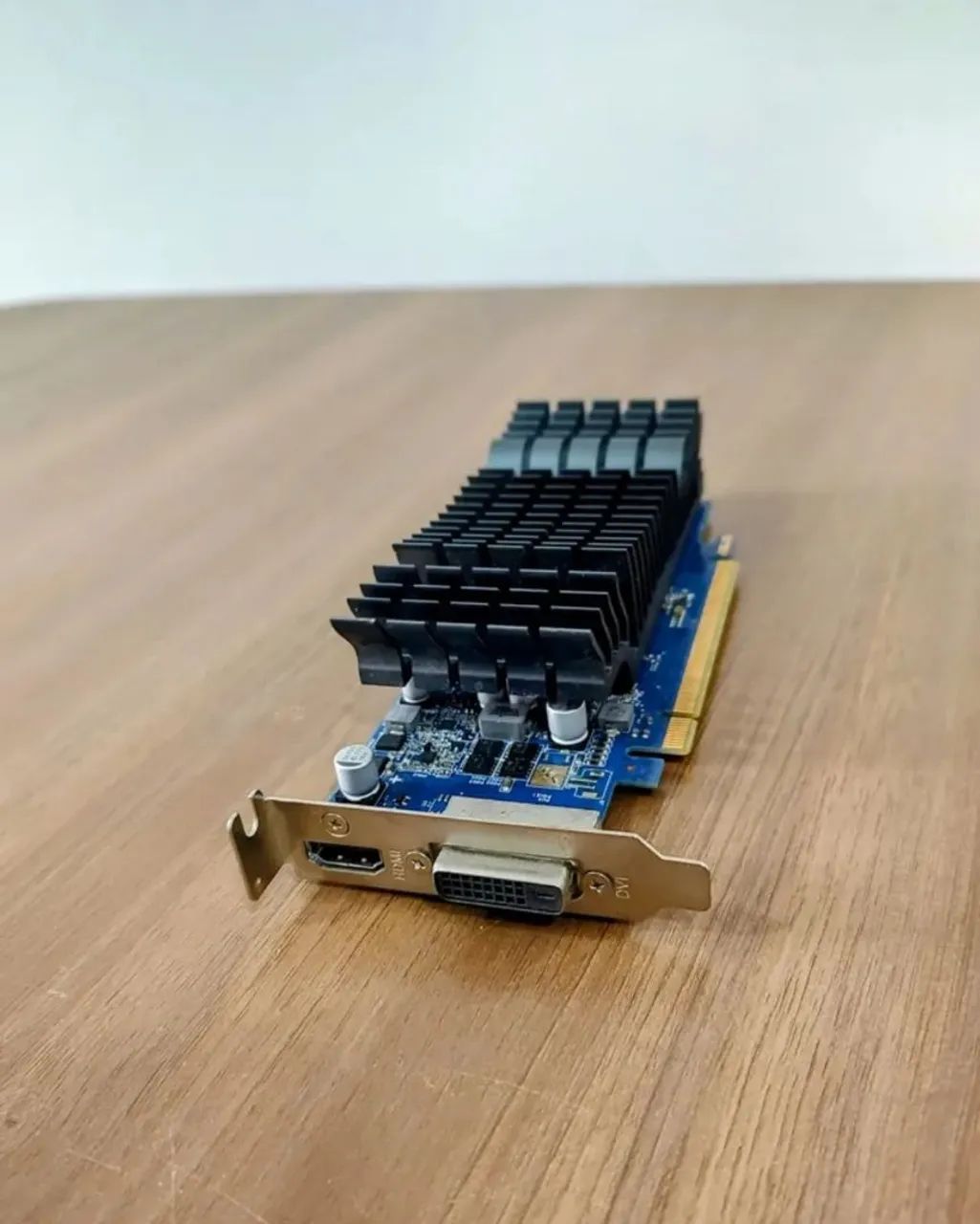 GT 1030 2gb ddr5