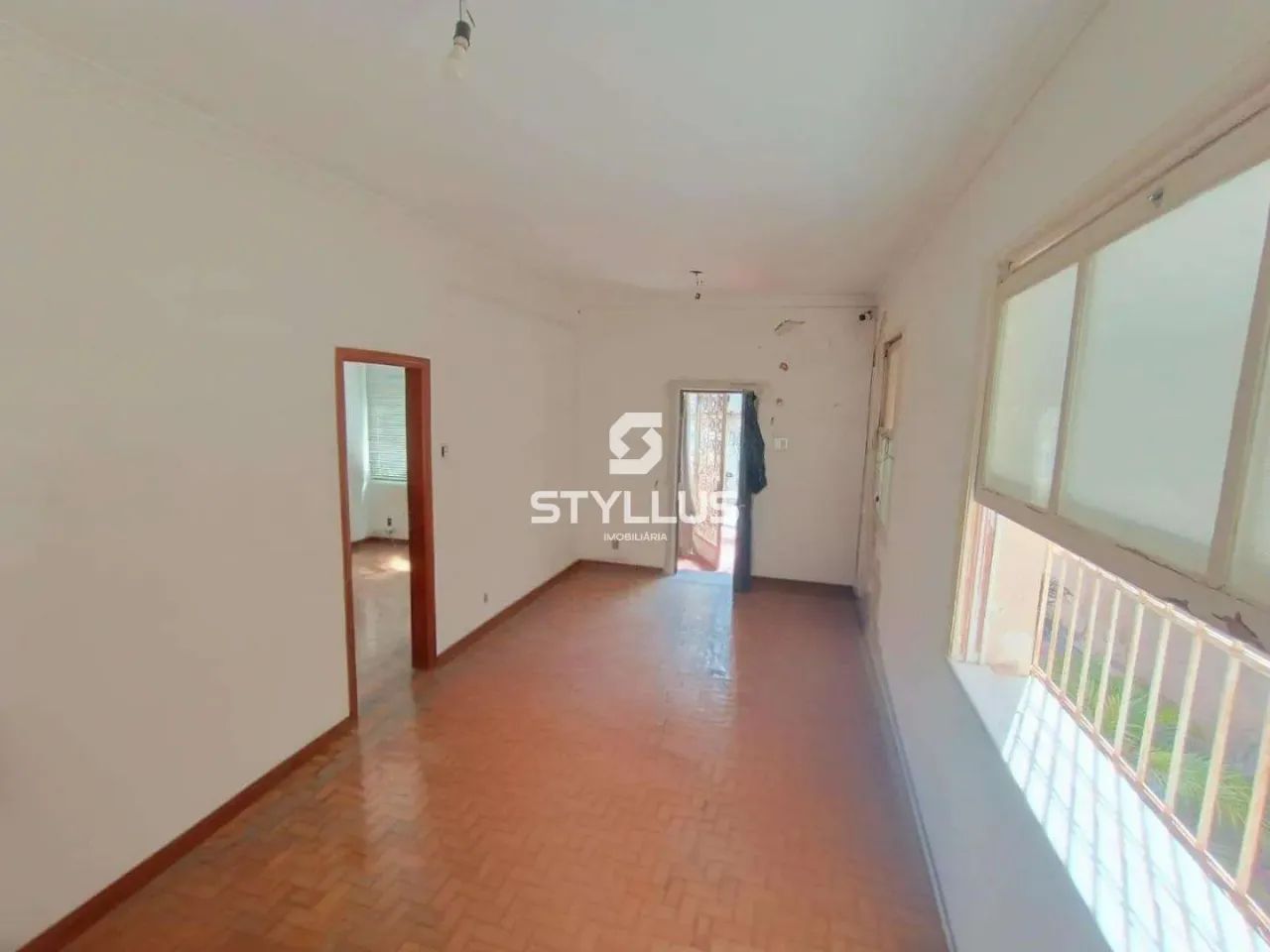 Casa Ampla em Rua Tranquila no Meier com Quintal e Potencial para Ampliação! M01X - Foto 11