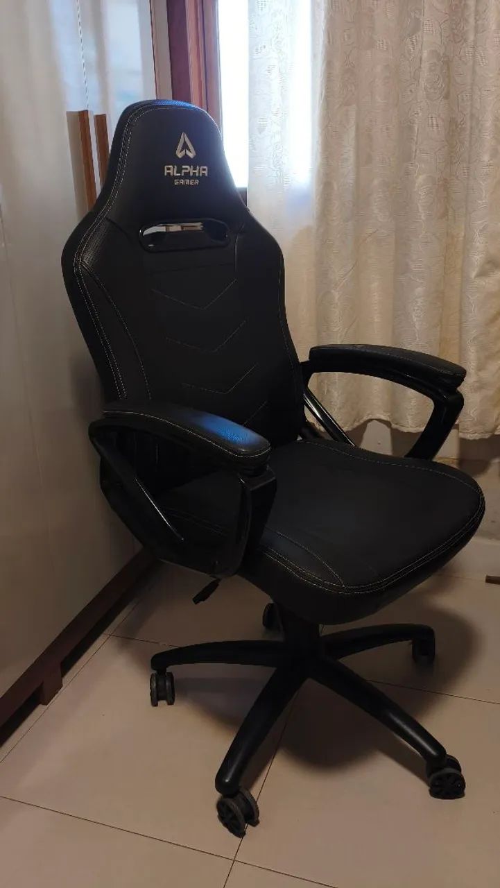 CADEIRA GIRATÓRIA GAMER ALPHA
