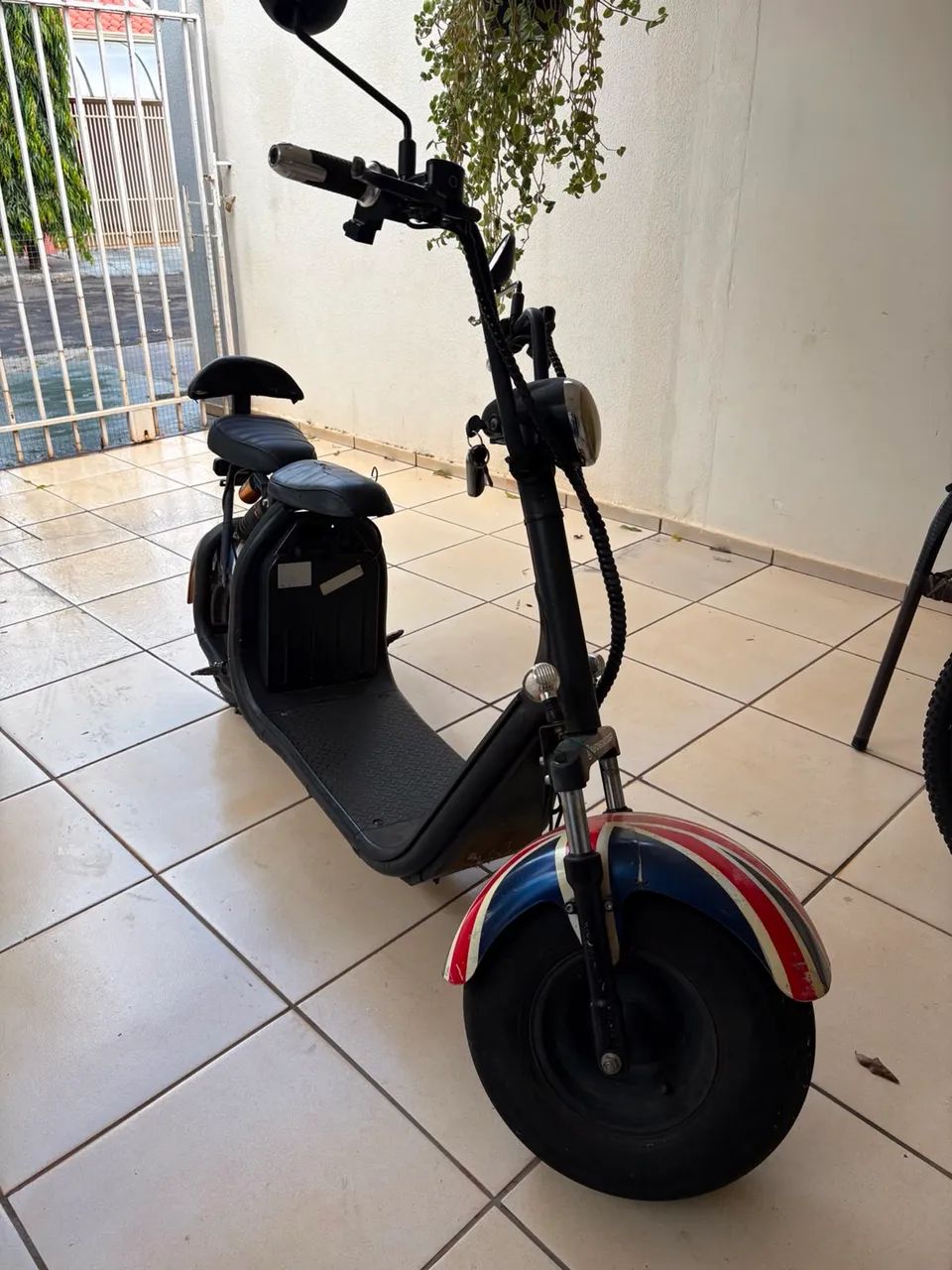 Scooter elétrica 