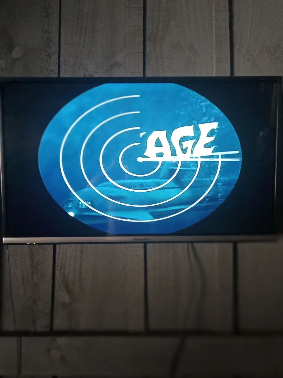 TELEVISOR SMART LED PANASONIC  - Foto 2