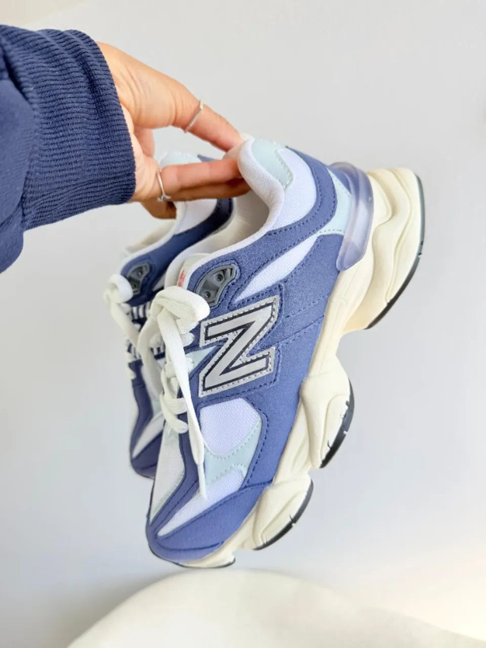 Tenis New balance 9060 Branco Marinho - Foto 3