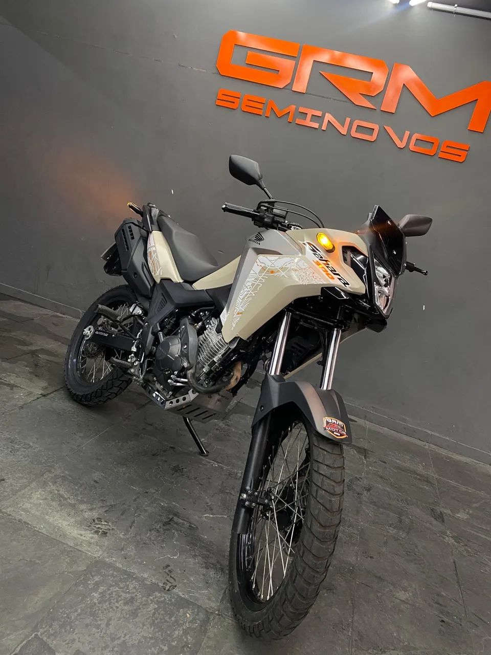 XRE SHARA 300 2025 - Foto 5