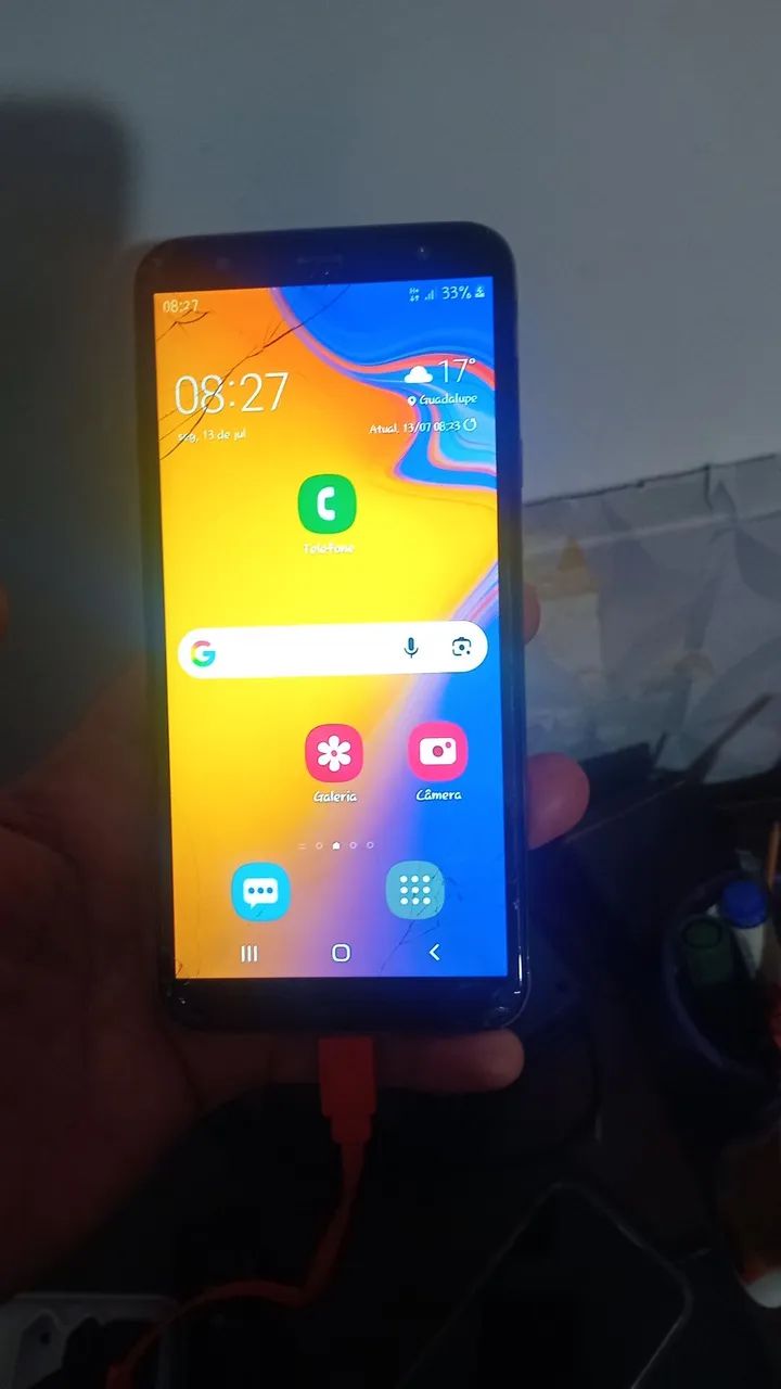 Celular Samsung j4 +