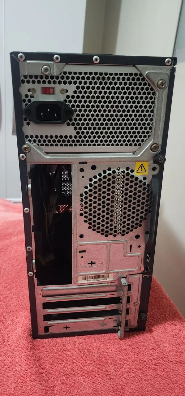 Gabinete PC - Foto 2