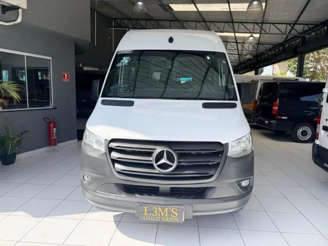Mercedes-Benz Sprinter 416 Furgão Longo T.a. 2.2 Dies 2022