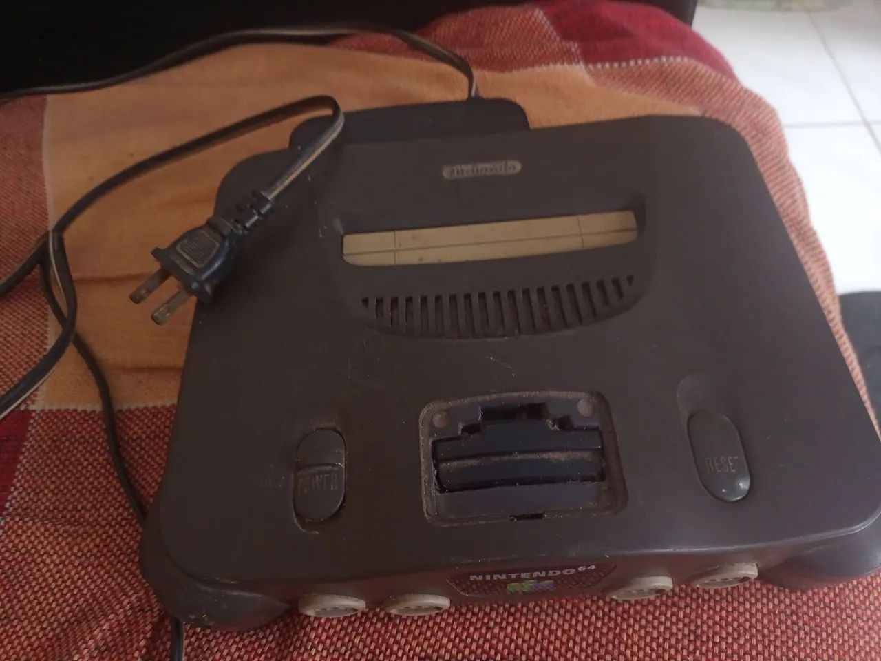 Nintendo 64 funcionando 