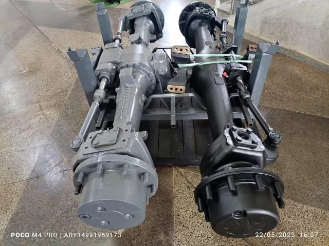 Tração Dianteira Para Tratores e Colheitadeiras ZF Carraro Dana   - Foto 4