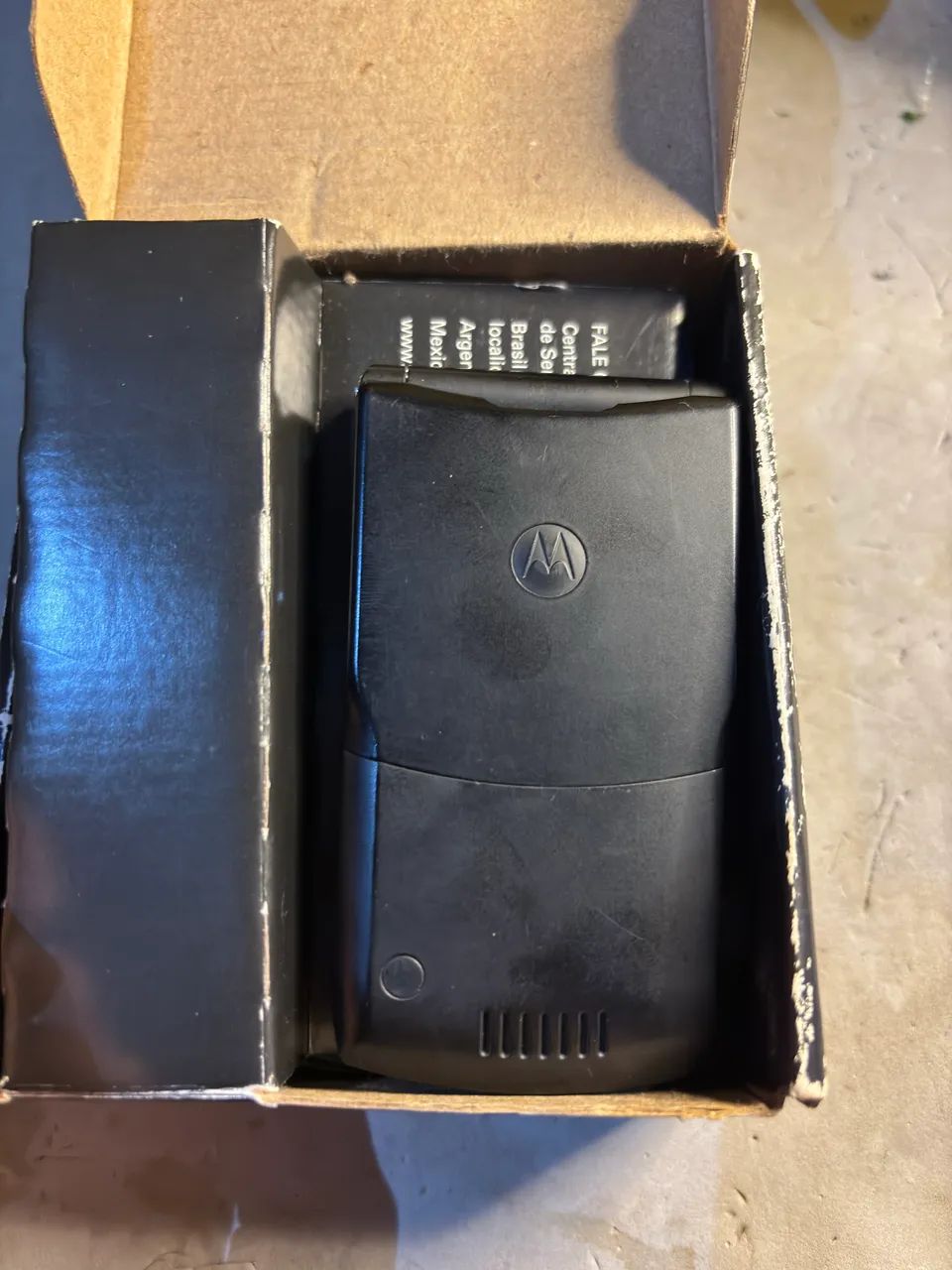 Motorola Razr V3 na Caixa - Foto 4
