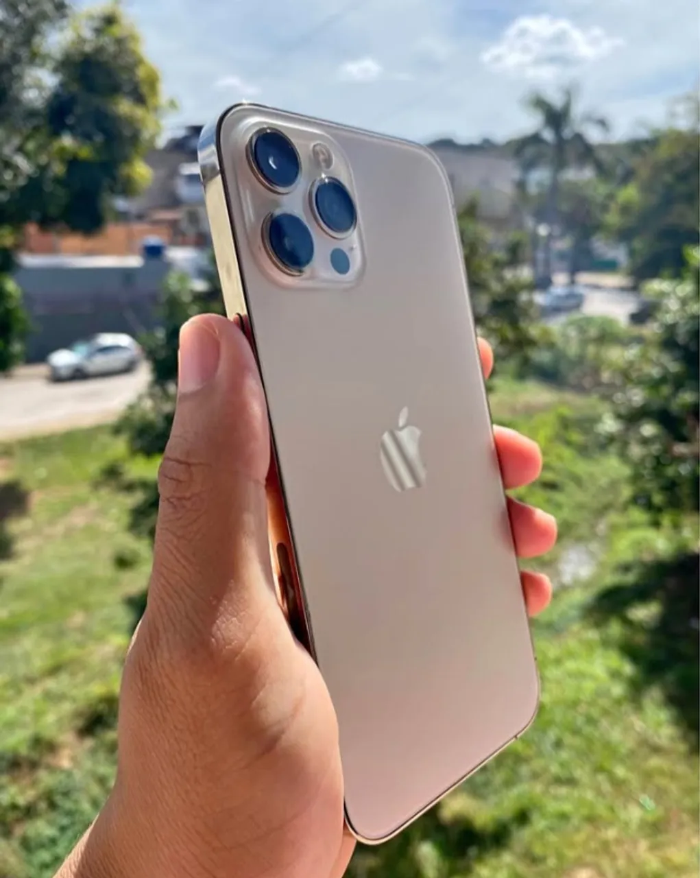 Iphone 12 pro max original - Celulares e Smartphones - Centro
