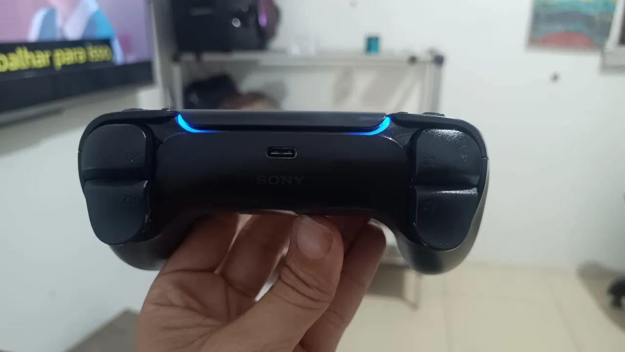 Controle ps5 dualsense preto com caixa  - Foto 4