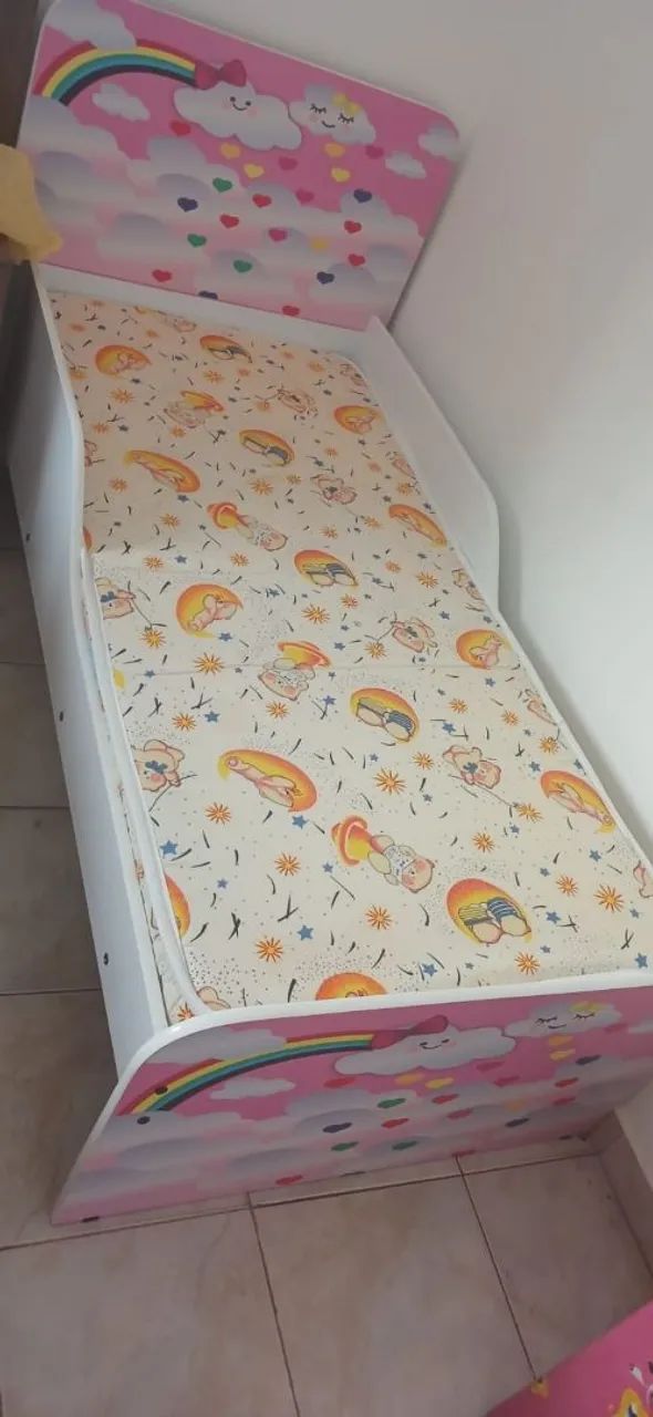 Mini cama tema nuvem