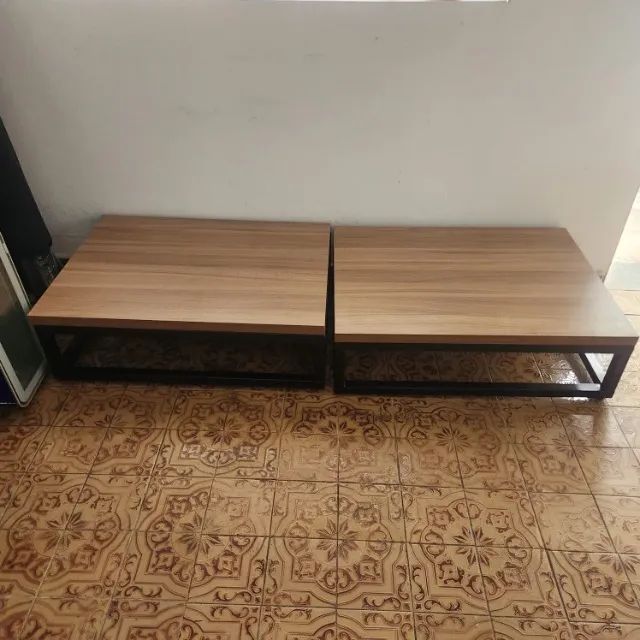 base, tablado, plataforma para vitrine de loja