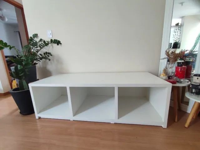 * **Recamier / Sofa Modular de Madeira com Nichos** - Foto 2