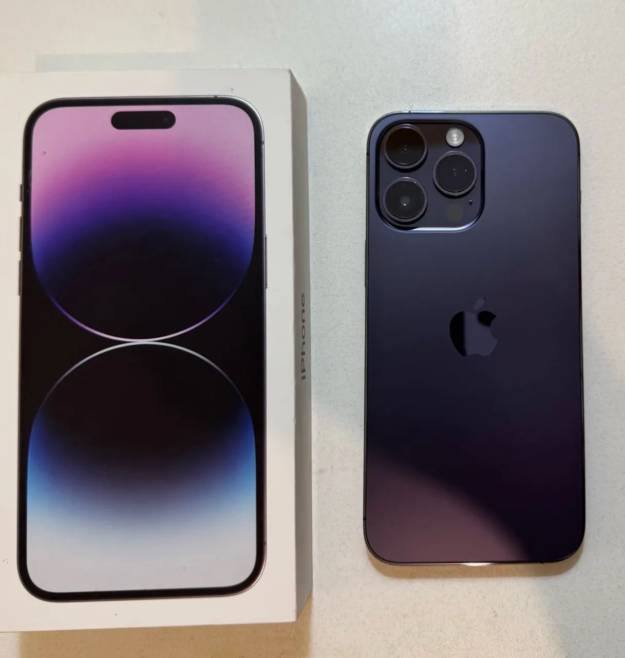 iPhone 14 Pro Max de 1 TB, na cor Roxo Profundo, em excelente estado de conservação - Foto 2