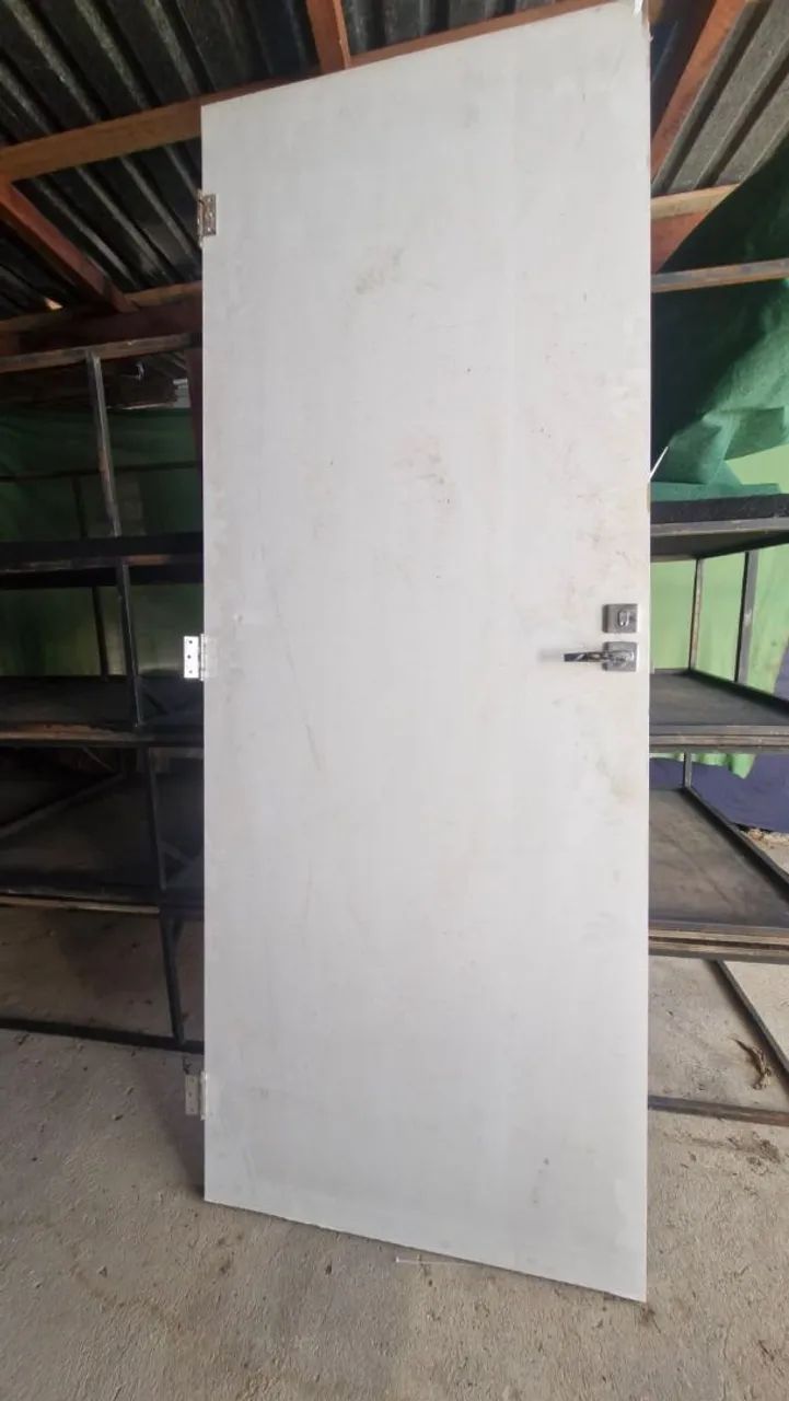 Porta de ferro com aduelas  - Foto 4