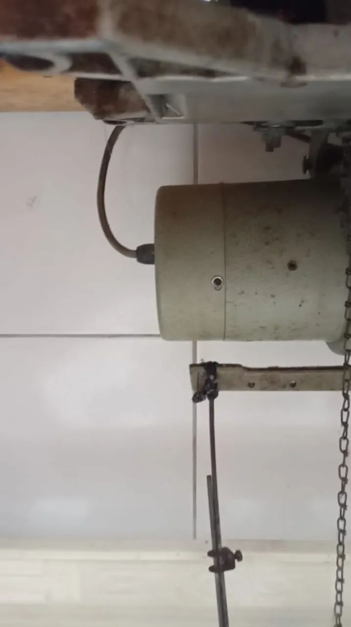 Máquina de costura interlock  - Foto 4