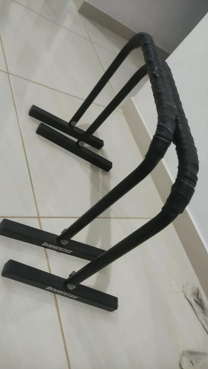 Paralela de chão 