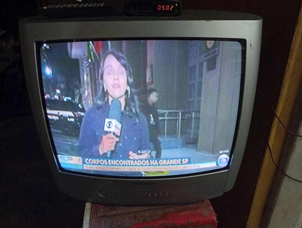Tv tubo funcionando perfeitamente 