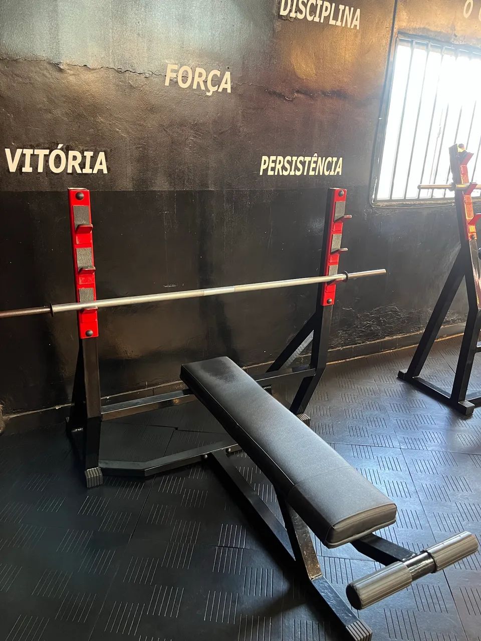 Supino reto ( rocha) - Foto 2
