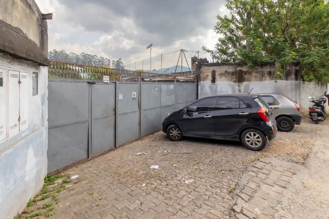 Terreno na Estrada da Cachoeira, 1145  2900 m² - Foto 2
