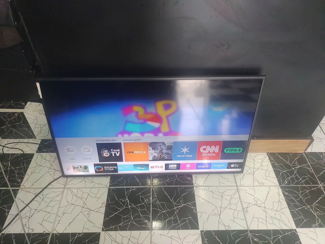 Vendo Smartv Samsung 55 polegadas top de linha em estado de nova conforme fotos R$ 1950,00 - Foto 4