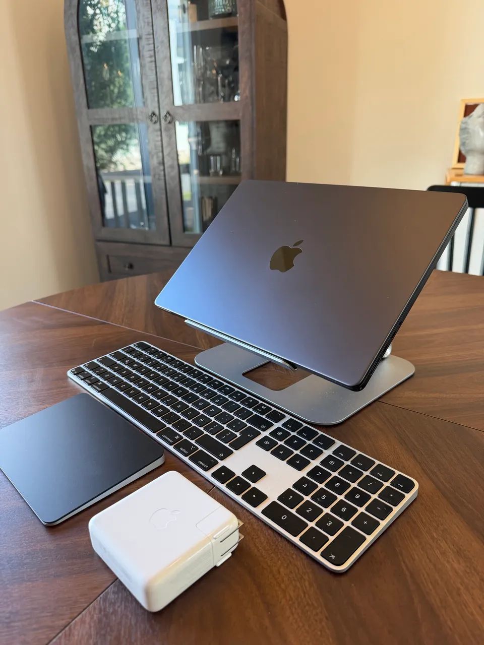 MacBook Pro 14 M4 Max - 36GB RAM - 1TB SSD com Brindes e Apple