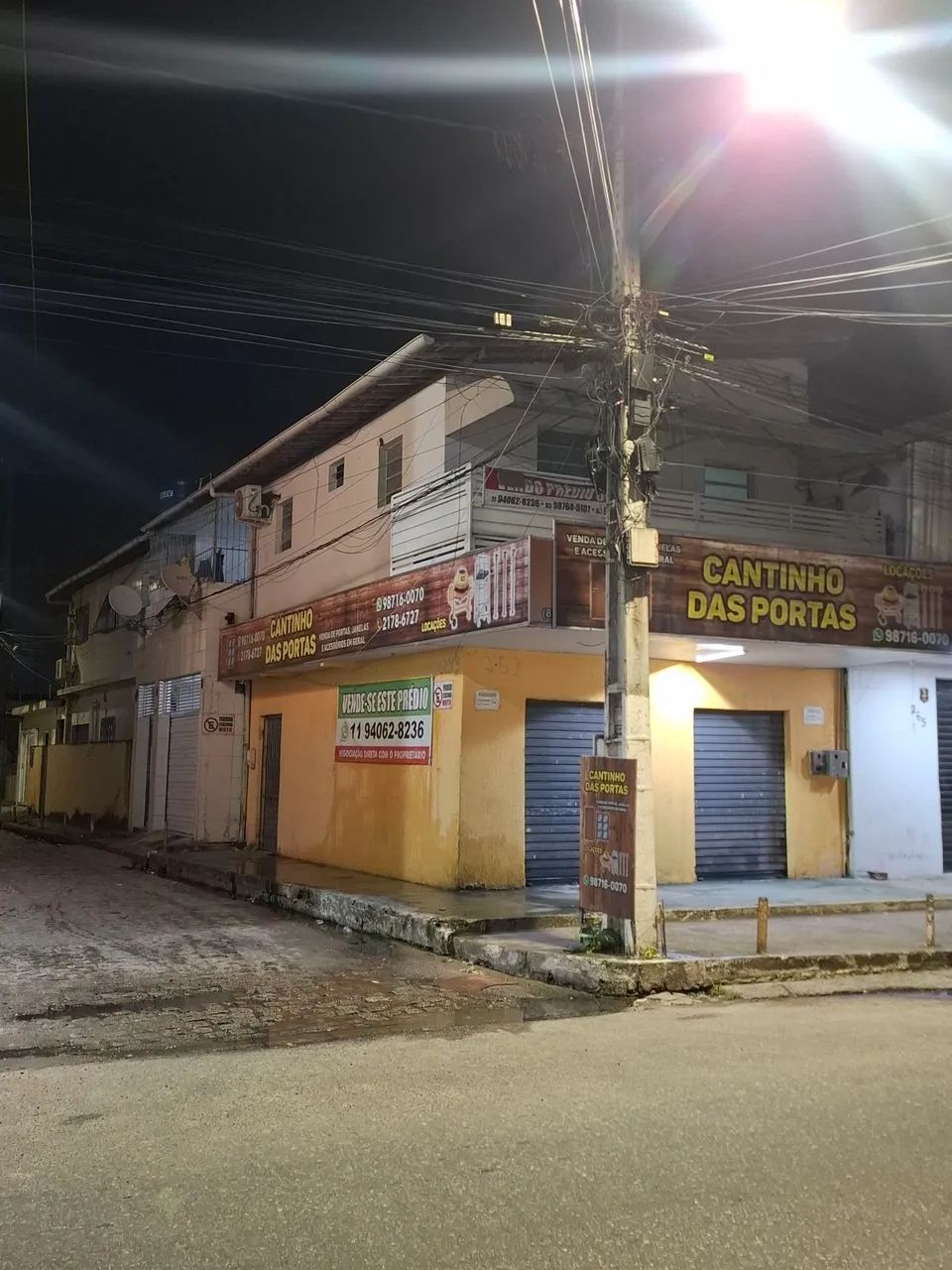 3 CASAS, GARAGEM + PONTO COMERCIAL 