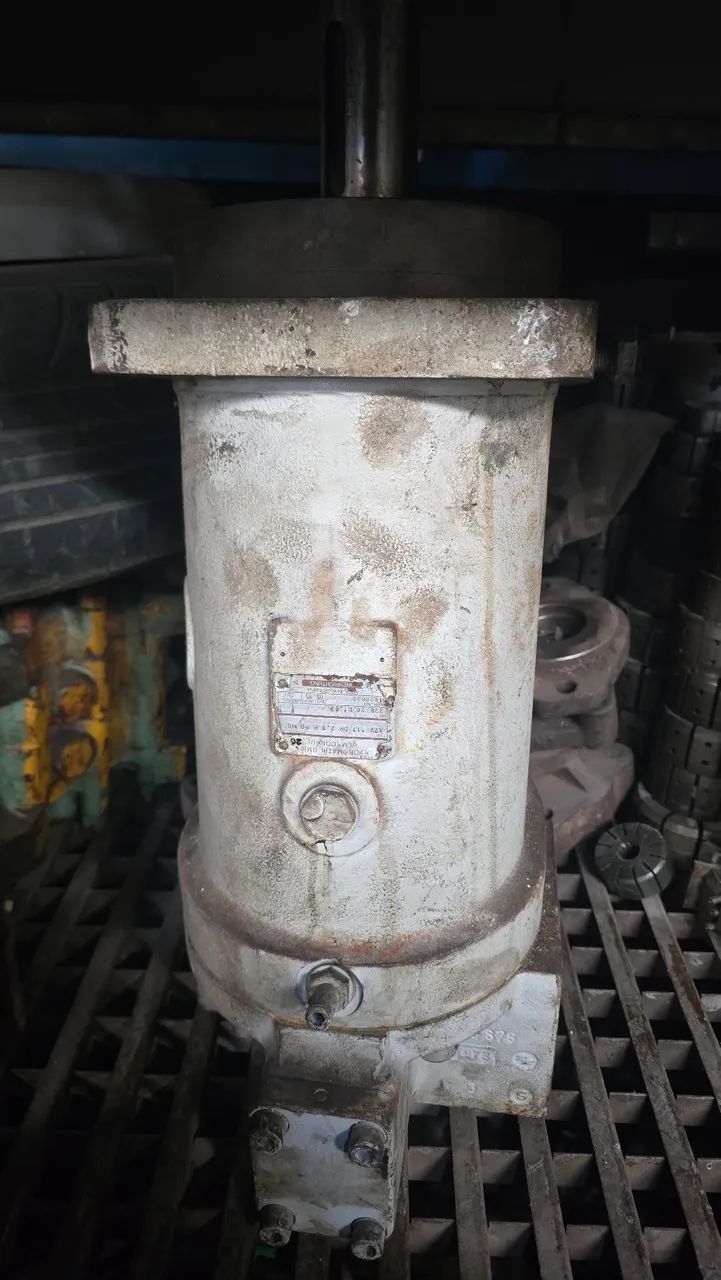 Bomba Hidráulica Alemã Hydromatik A7V 117 DR - Apenas 10 Horas de Uso - Foto 2