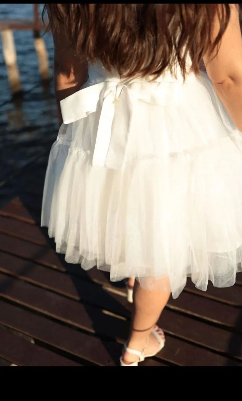Vestido em Tule, com laço removível, para diversas ocasiões.  - Foto 3