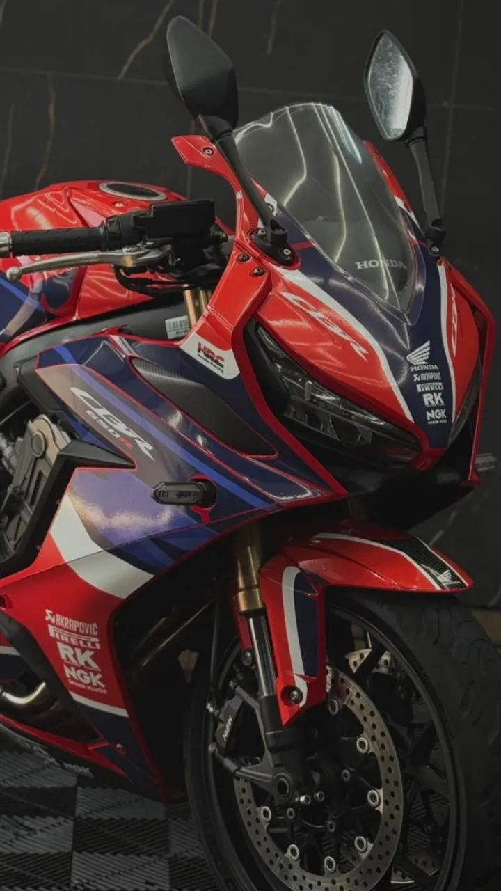CBR 650R 2022  - Foto 2