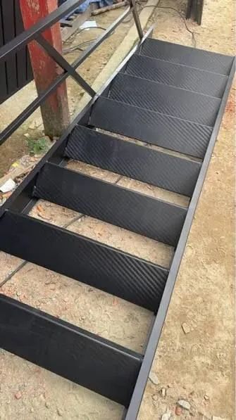 Fabricação escadas estrutura metalica - Foto 4