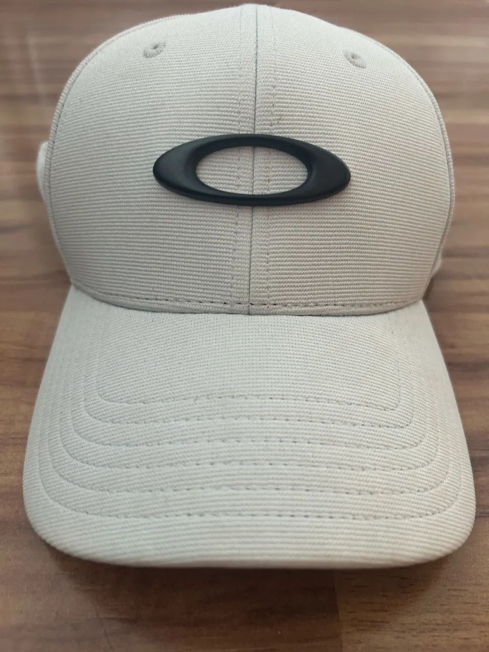 Vendo boné oakley 