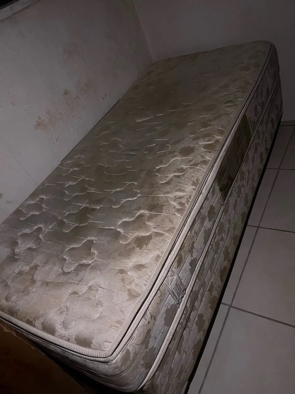 CAMA SOLTEIRO C/ PILLOW TOP