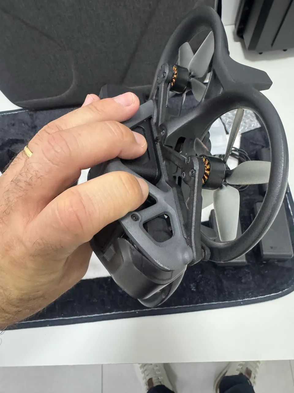 Dji Avata 1 combo  - Foto 2