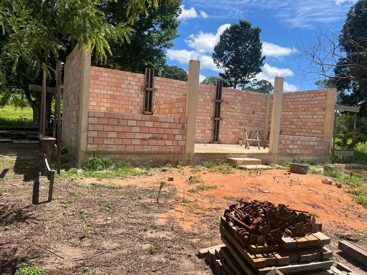 Terreno já com uma edícula construída *44 zap - Foto 2