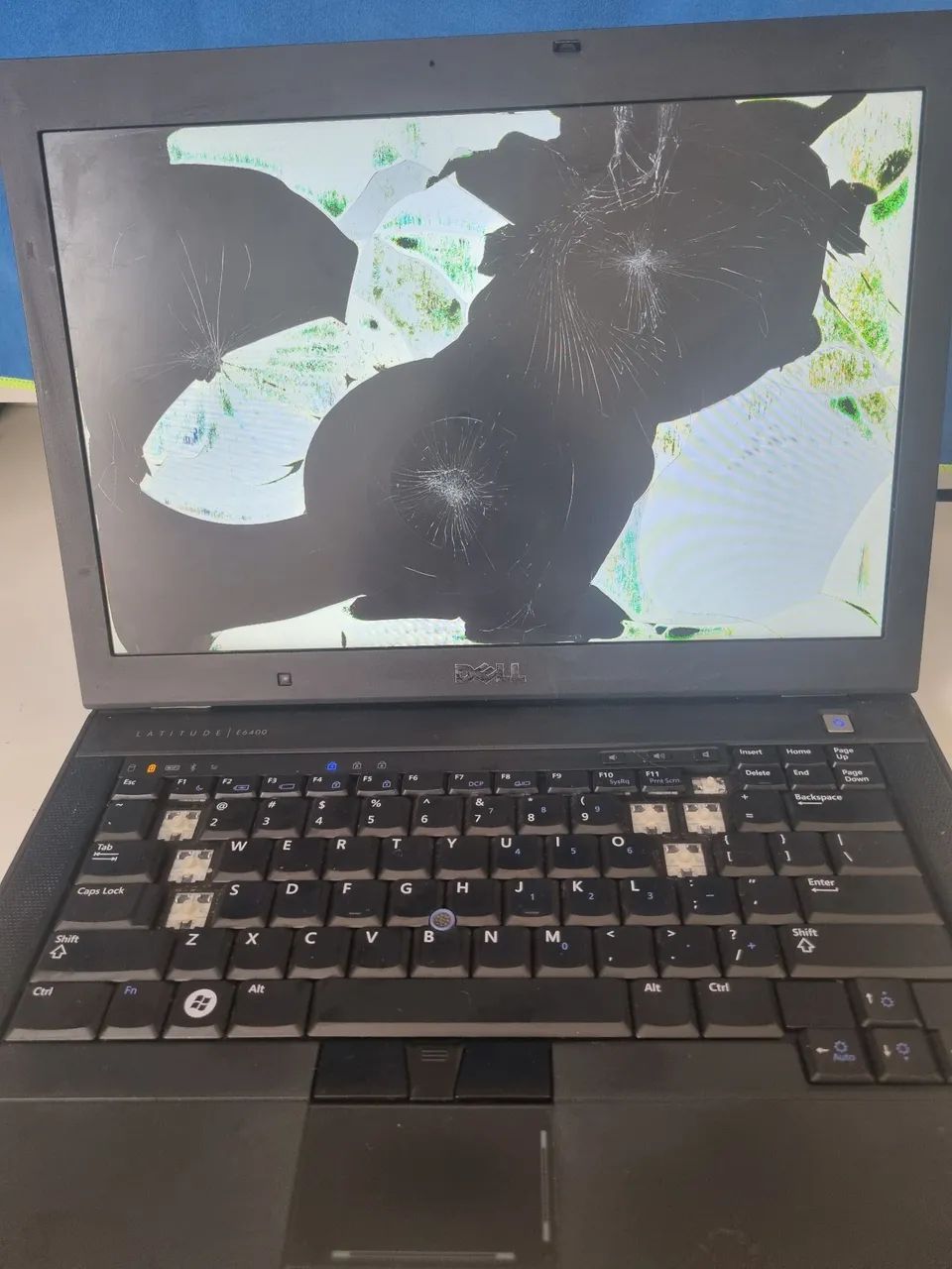 Notebook Dell Latitude e6400  tela quebrada 