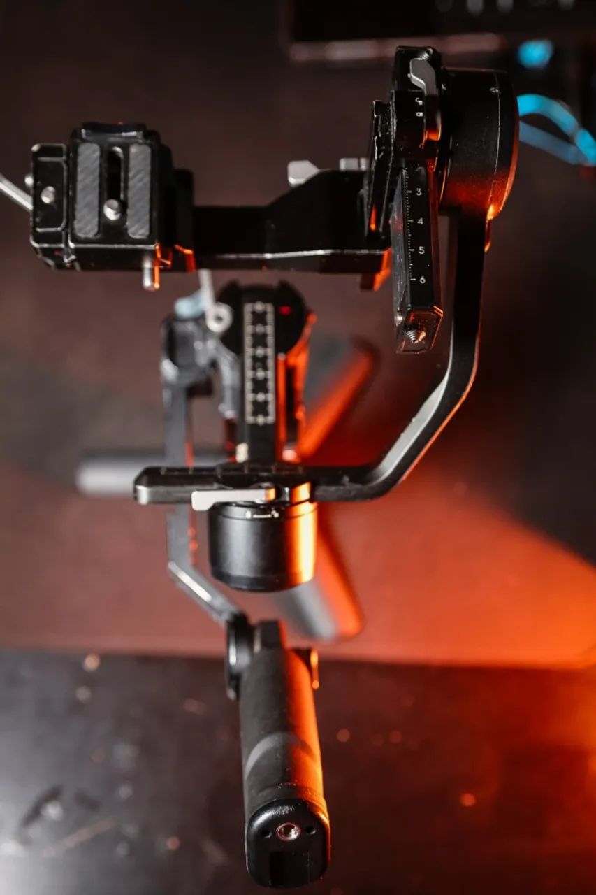  DJI RONIN RS 3 MINI + PUNHO LATERAL - Foto 5