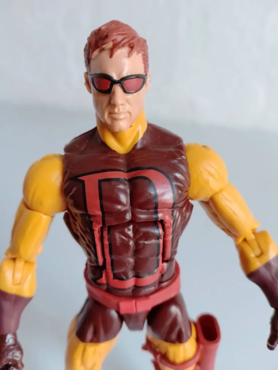 MARVEL LEGENDS DEMOLIDOR VERSÃO EXCLUSIVA WALGREENS 16 CM HASBRO - Foto 4
