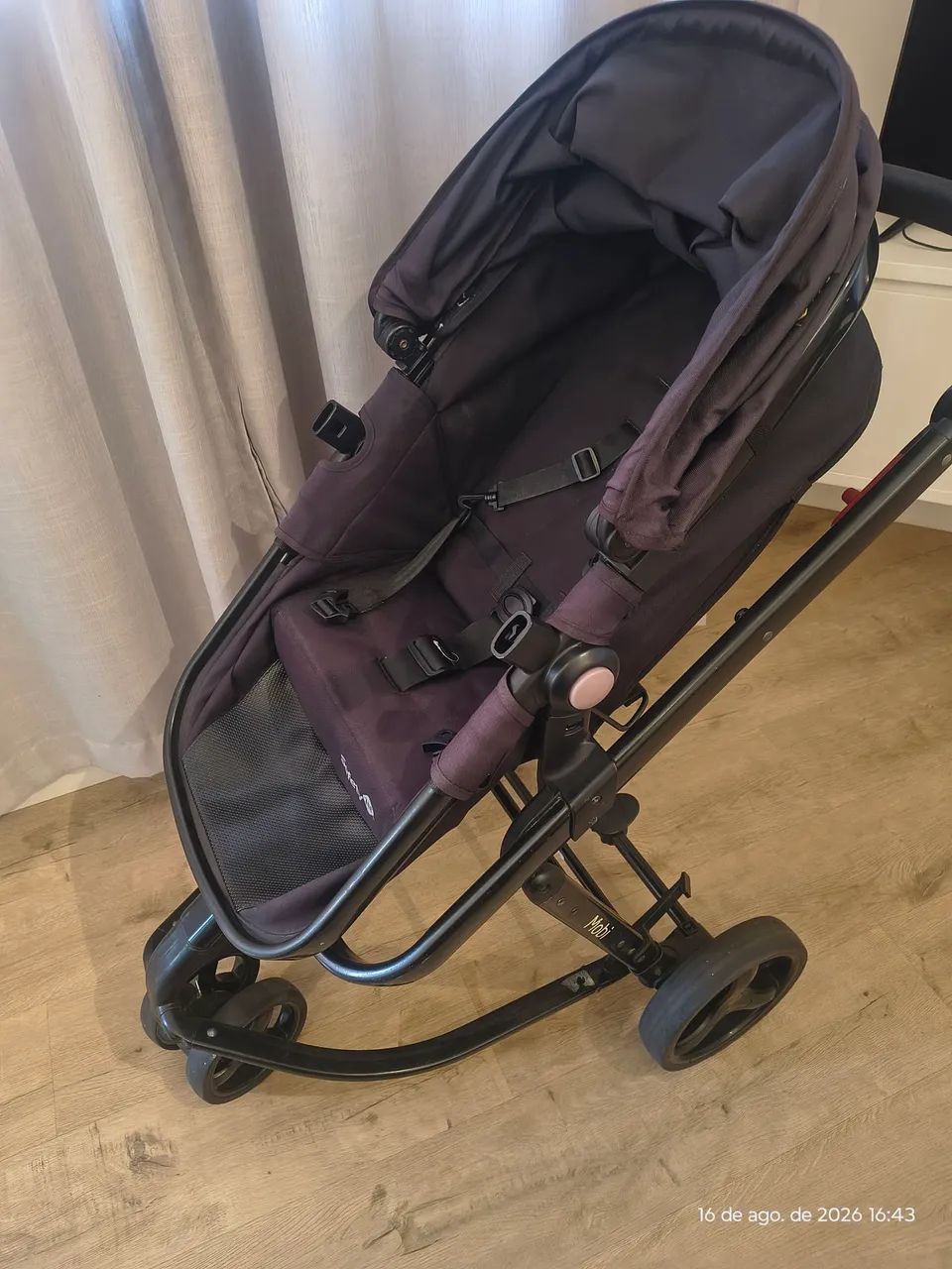 Carrinho de Bebê Safety 1st Mobi com Moisés - Ótimo Estado - Foto 4