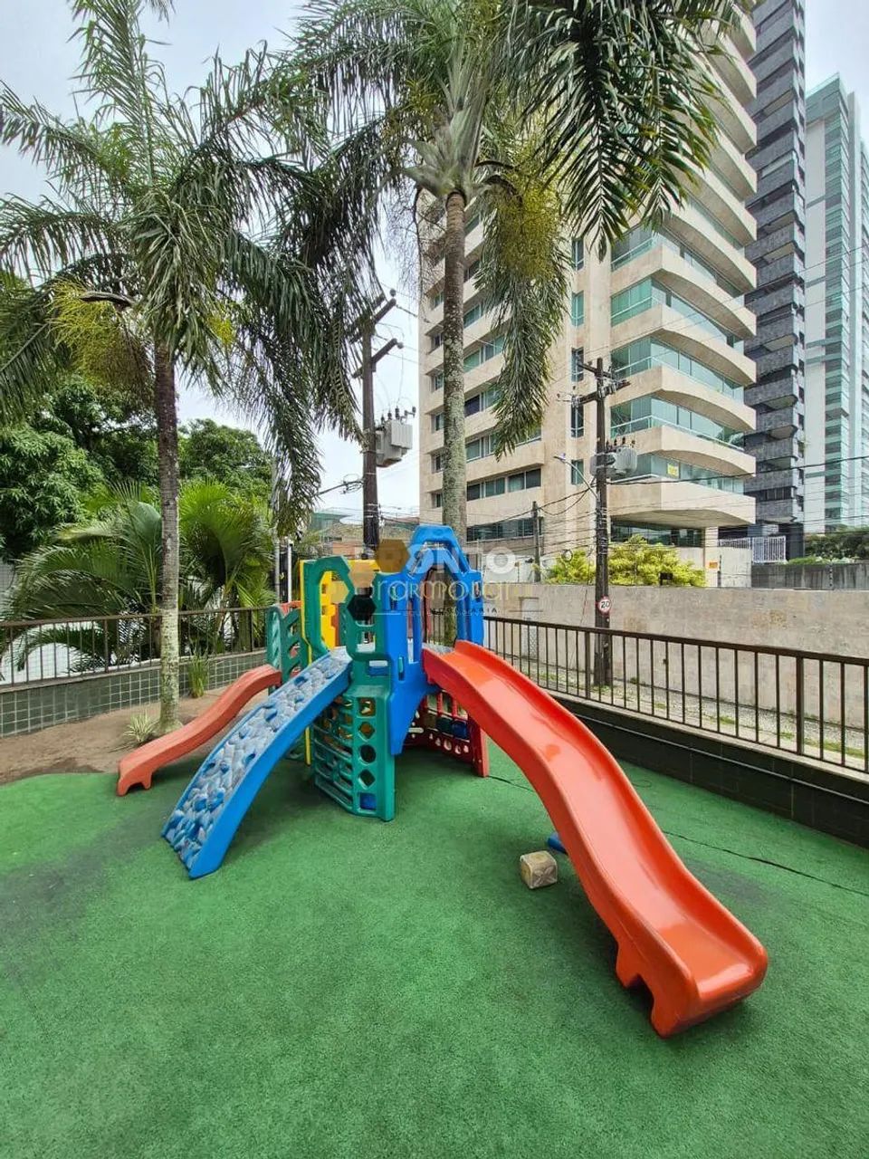 Apartamento com 152 m² de área privativa - Foto 3